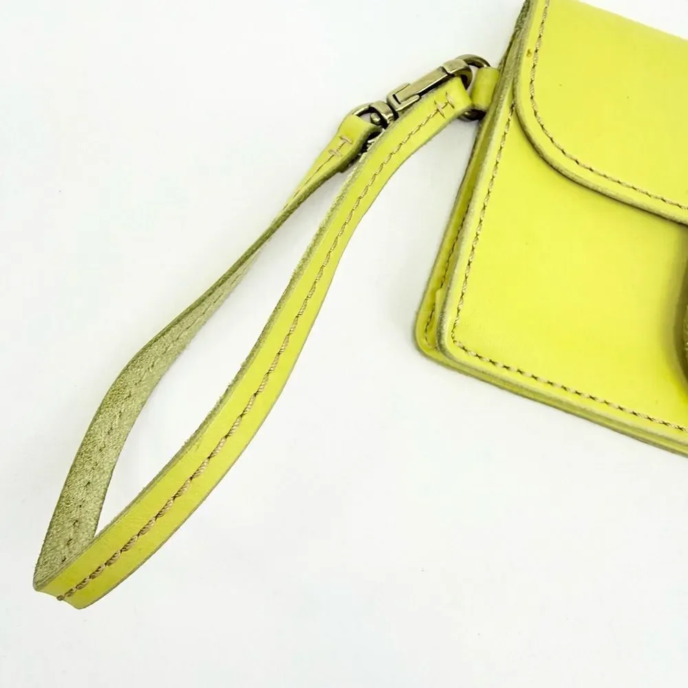 Fossil AUSTIN Yellow Cowhide Leather Turnkey Clasp Mini Wristlet Wallet